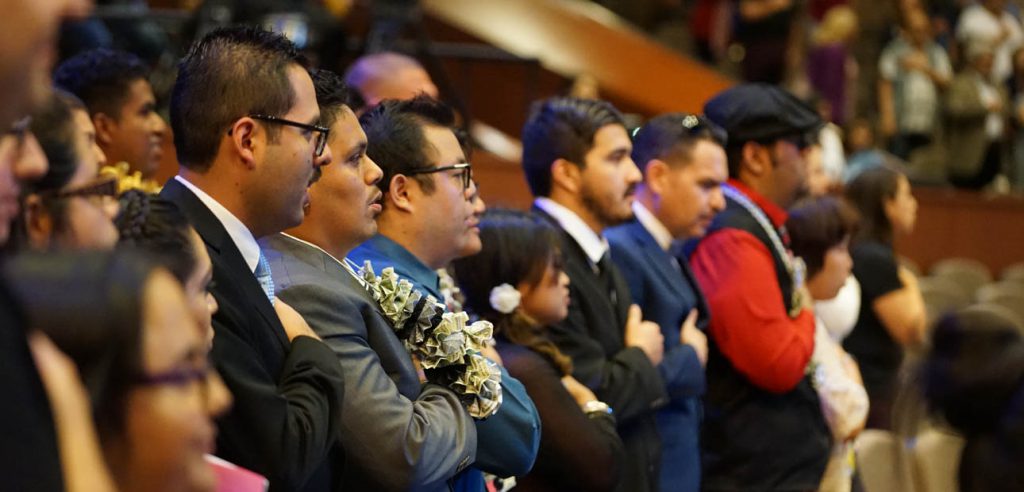 Una foto de los estudiantes que asisten al evento de Becas y Éxito Estudiantil de 2019